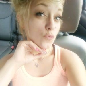 Meet your Posher, Peggy